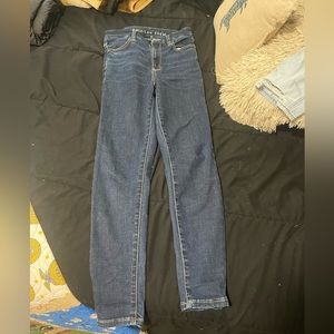 American eagle dark wash size 2 short length curvy super high rise jeggings